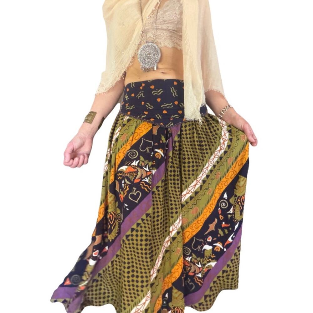 True Vintage 90s Boho Whimsy Midi Skirt - Picture 5 of 12
